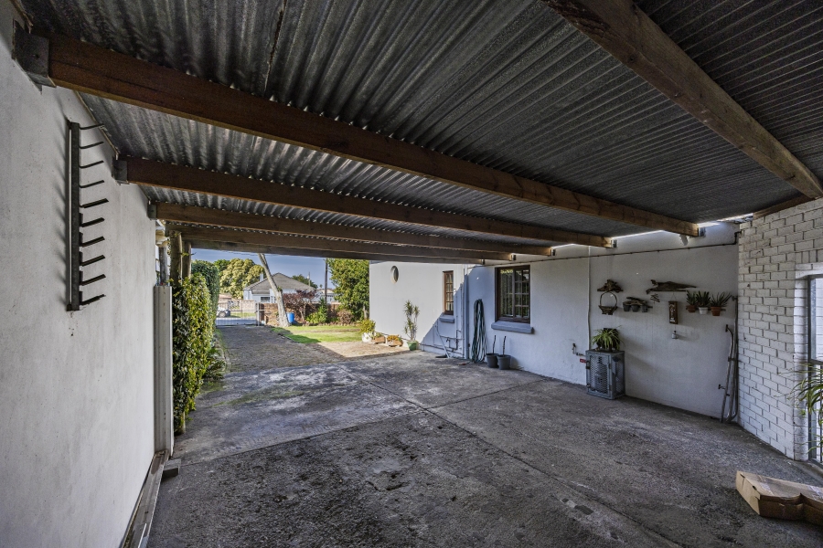 3 Bedroom Property for Sale in Cambridge Eastern Cape